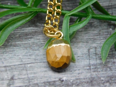 TIGERS EYE PENDANT NECKLACE ROCK STONE LAPIDARY SPECIMEN