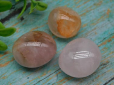ROSE QUARTZ ROCK STONE LAPIDARY SPECIMEN