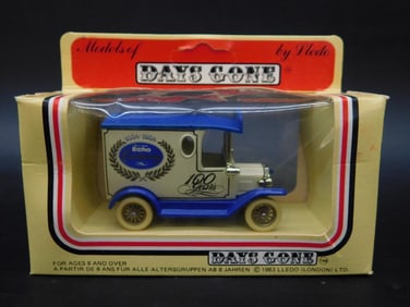 Days Gone Lledo Model Van Echo Delivery Truck