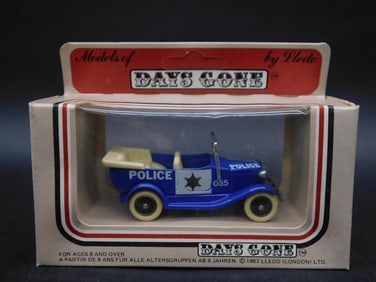 Lledo Days Gone Police Car Diecast Model in Box