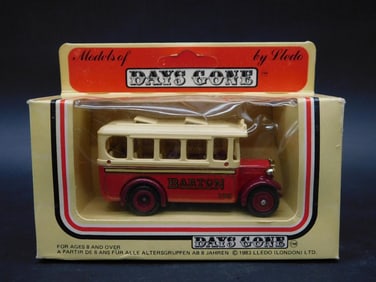 Days Gone Lledo Model Bus in Original Box