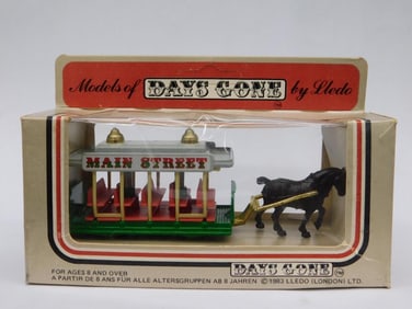 Days Gone Horse-Drawn Main Street Tram in Original Box