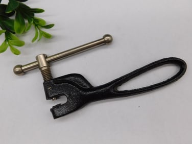 Vintage Cast Iron Tool WATCHMAKER WATCHMAKING TOOLS