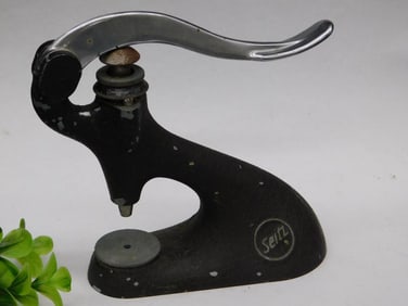 Vintage Cast Iron Seitz Staking Tool WATCHMAKER WATCHMAKING TOOLS