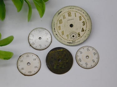 5 Vintage Watch Faces in Mixed Styles