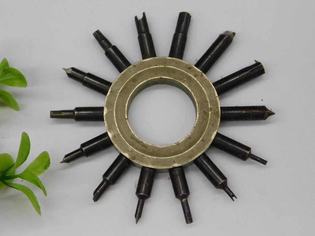 Vintage Multi-Bit Screwdriver Bit Holder Wheel: Vintage Multi-Bit Screwdriver Bit Holder Wheel