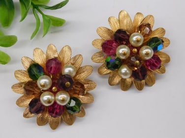 Vintage Gold-Tone Floral Clip-On Earrings With Glass Beads