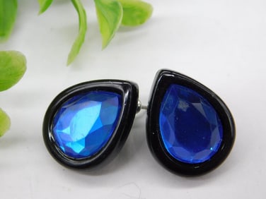 Vintage Teardrop Blue Stone Earrings with Black Setting