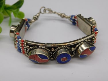 Silver Handmade Bracelet with Lapis Lazuli and Red Coral Accents