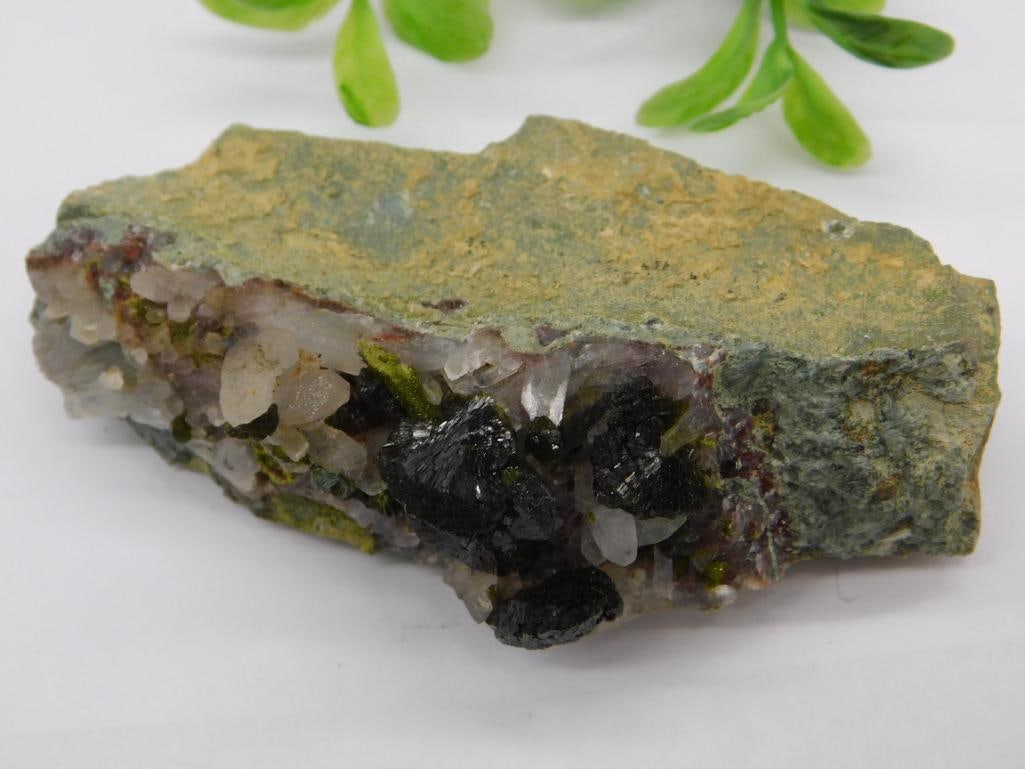 Wavellite Specimen With Crystal Formations ROCK STONE LAPIDARY SPECIMEN: Wavellite Specimen With Crystal Formations ROCK STONE LAPIDARY SPECIMEN