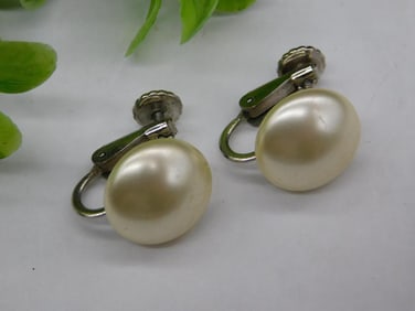 Vintage Screw-Back Faux Pearl Earrings