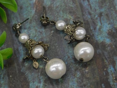 Vintage-Style Pearl Dangle Earrings with Metal Accents