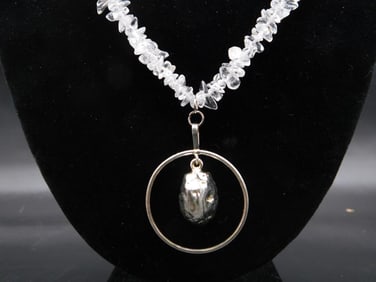 GEODE SLICE PENDANT ON STONE CHIP NECKLACE VINTAGE ANTIQUE