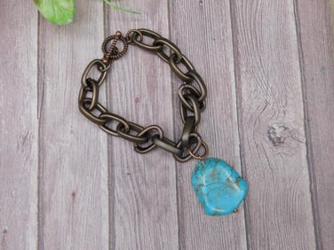 Bronze Chain Bracelet With Turquoise Stone Pendant