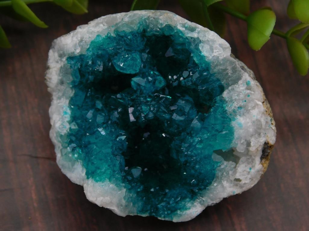 Teal Geode Rock Stone Lapidary Specimen: Teal Geode Rock Stone Lapidary Specimen