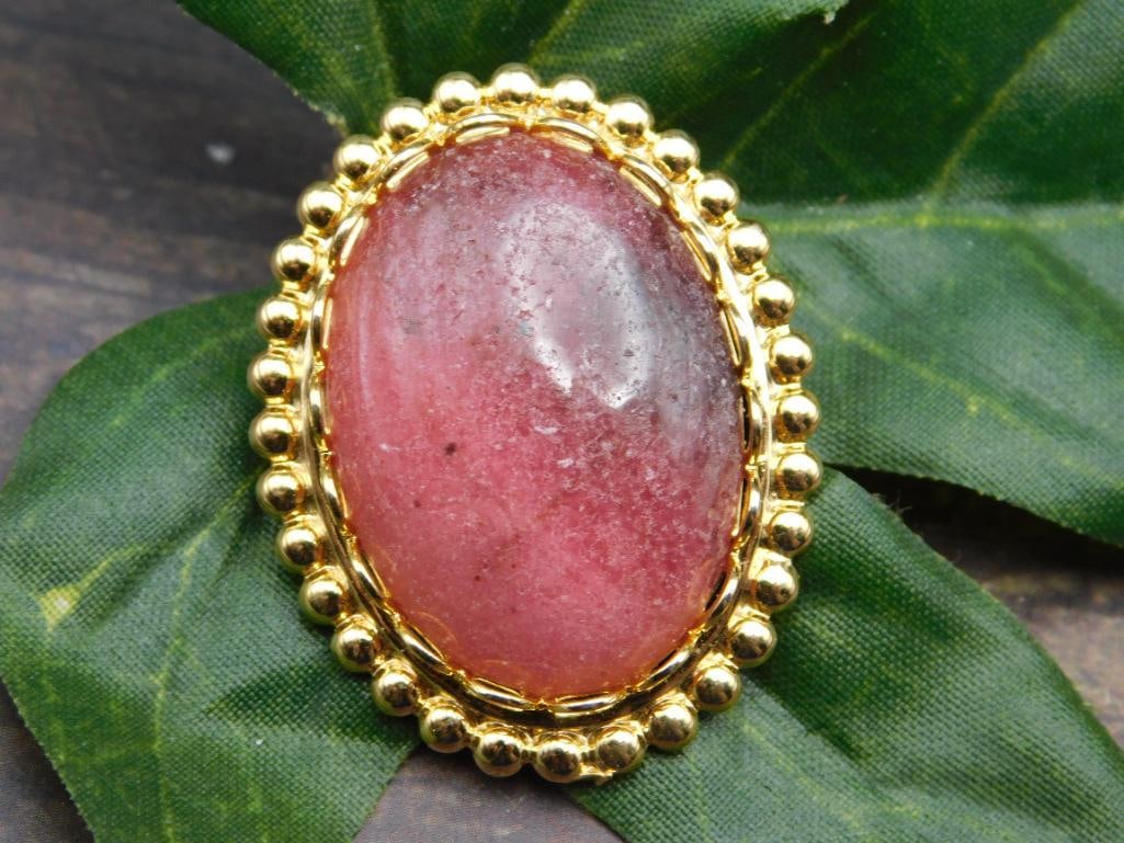 RHODONITE BROACH ROCK STONE LAPIDARY SPECIMEN: RHODONITE BROACH ROCK STONE LAPIDARY SPECIMEN