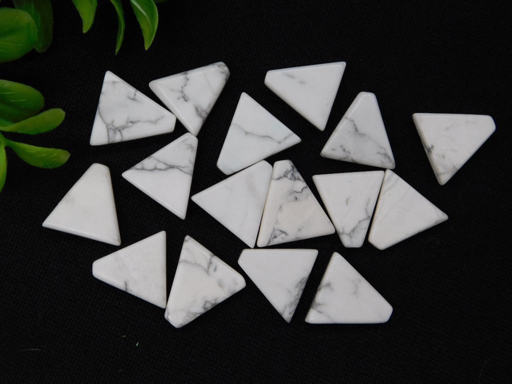 STONE BEADS ROCK STONE LAPIDARY SPECIMEN: STONE BEADS ROCK STONE LAPIDARY SPECIMEN