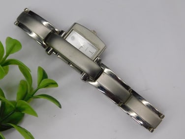 Silver-Toned Quartz Bracelet Wristwatch WATCHMAKING WATCHMAKER TOOLS