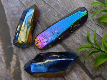 RAINBOW TITANIUM ROCK STONE LAPIDARY SPECIMEN