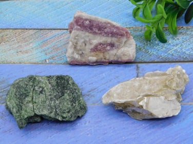 MIXED LOT ROCK STONE LAPIDARY SPECIMEN