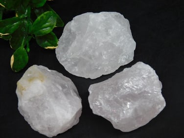 ROSE QUARTZ ROCK STONE LAPIDARY SPECIMEN