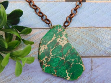 GENUINE STONE PENDANT ON CHAIN NECKLACE
