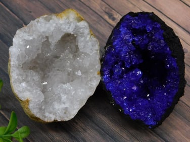 GEODES ROCK STONE LAPIDARY SPECIMEN