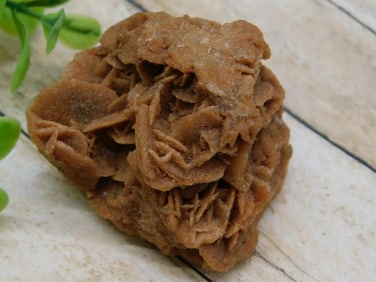DESERT ROSE ROCK STONE LAPIDARY SPECIMEN