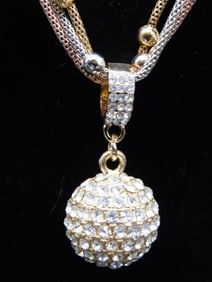 SPARKLE BALL NECKLACE