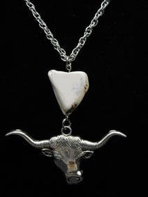 COW HEAD AND STONE PENDANT ON CHAIN NECKLACE ROCK STONE LAPIDARY SPECIMEN