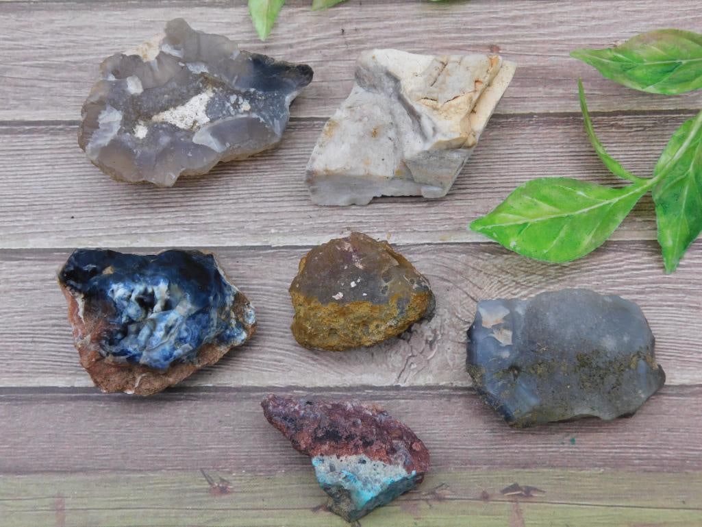 ROCK STONE LAPIDARY SPECIMEN: ROCK STONE LAPIDARY SPECIMEN
