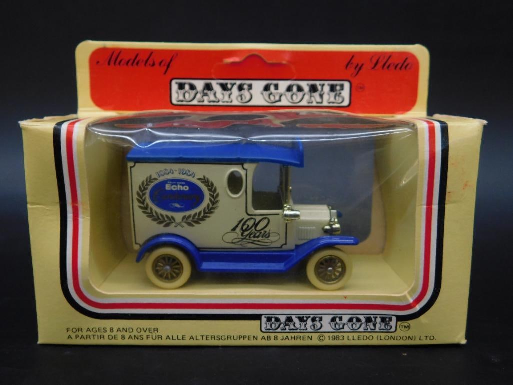 Days Gone Lledo Model Van Echo Delivery Truck (1 of 2)