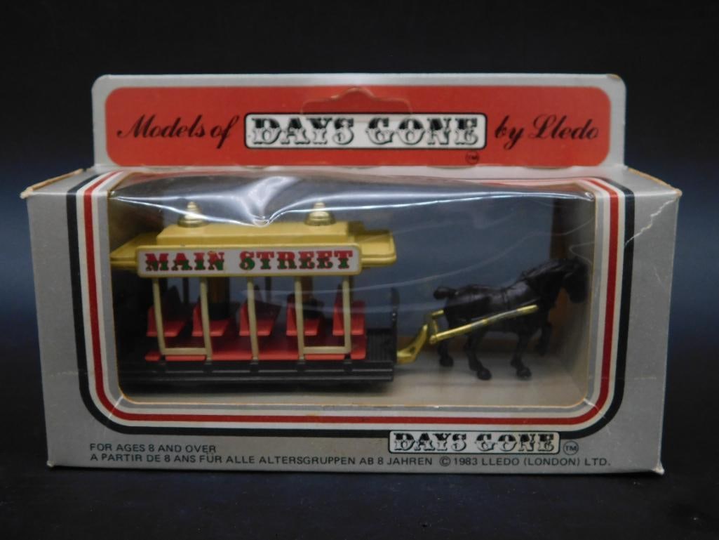 Lledo Models of Days Gone Main Street Horse-Drawn Tram: Lledo Models of Days Gone Main Street Horse-Drawn Tram