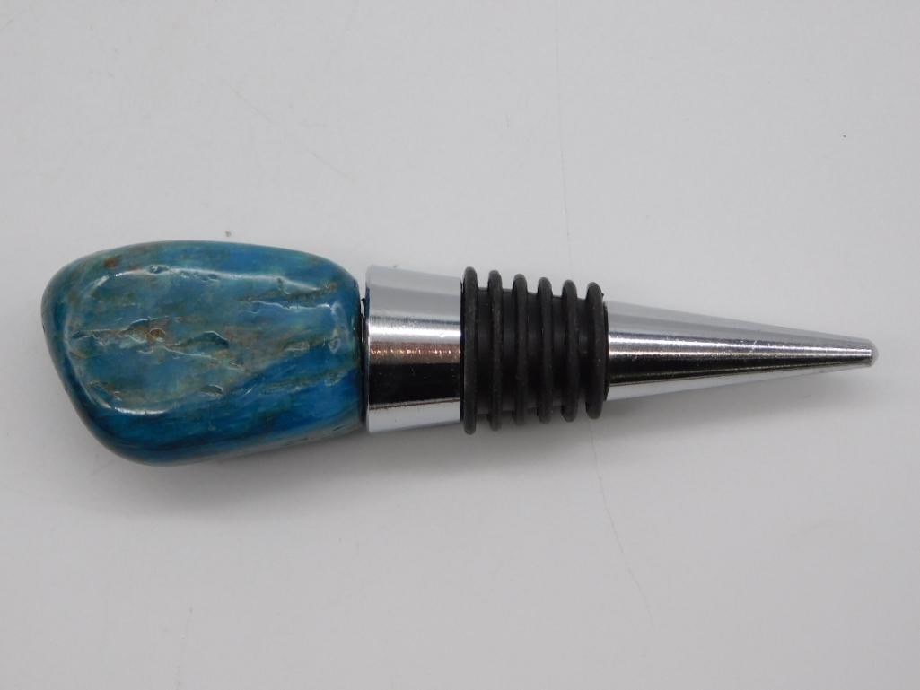 APATITE WINE BOTTLE STOPPER: APATITE WINE BOTTLE STOPPER