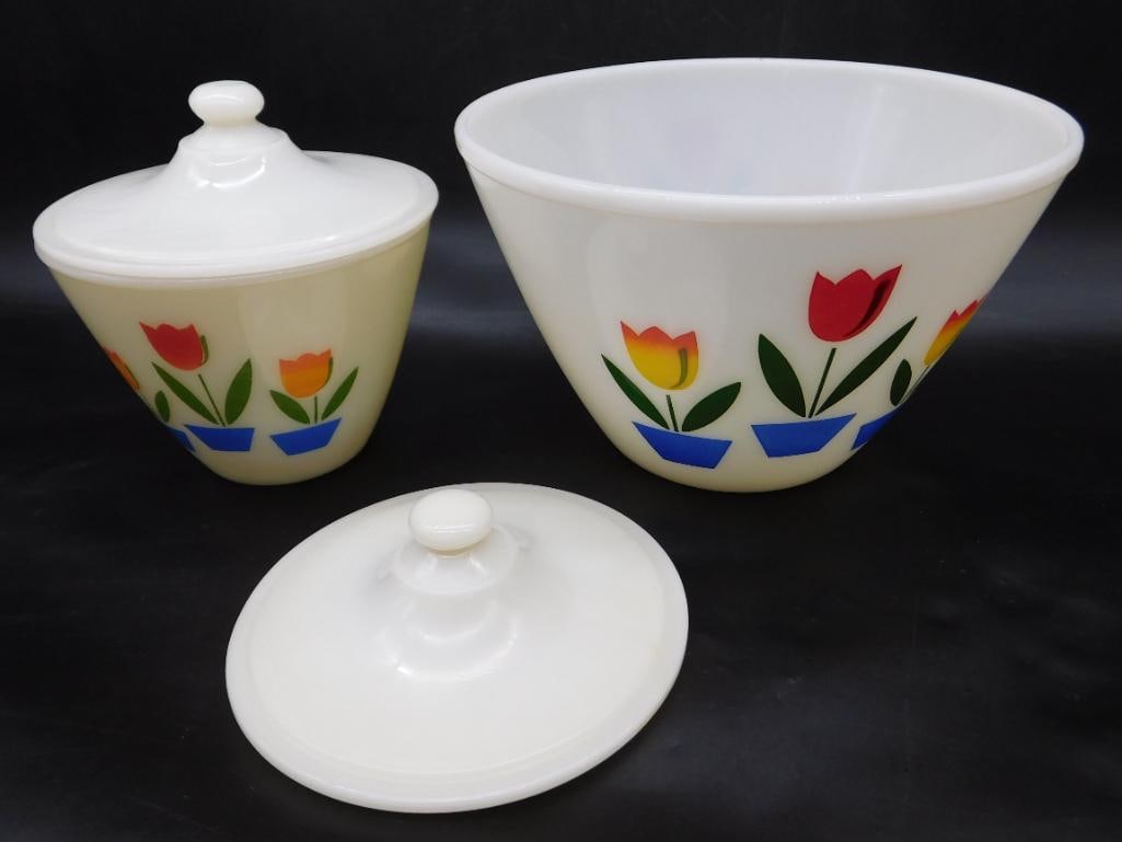 Fire-King Tulip Pattern Mixing Bowls with Lids: Fire-King Tulip Pattern Mixing Bowls with Lids