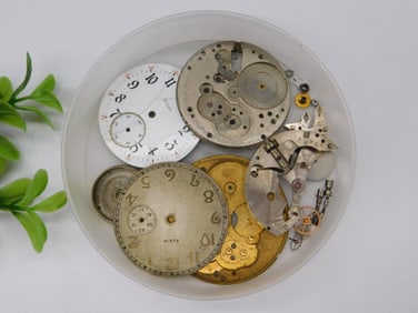 Vintage Watch Movements and Dials WATCHMAKER WATCHMAKING TOOLS
