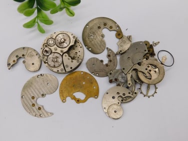 Vintage Watch Movement Parts for Repair or Crafts WATCHMAKER WATCHMAKING TOOLS