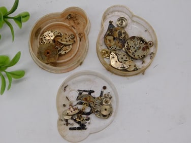 Vintage Watch Parts and Movements in Cases WATCHMAKER WATCHMAKING TOOLS