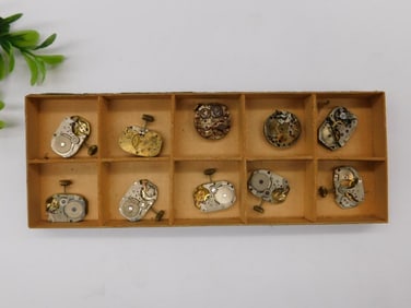 Vintage Watch Movements in Storage Box WATCHMAKER WATCHMAKING TOOLS