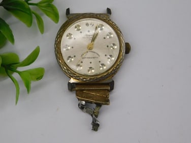 Vintage Mens Wristwatch With Damaged Metal Bracelet Watchmaker Watchmaking Tools