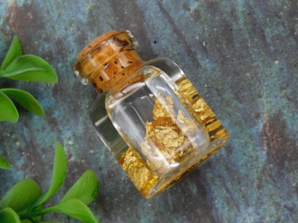Miniature Glass Bottle with Gold Flakes and Cork ROCK STONE LAPIDARY SPECIMEN: Miniature Glass Bottle with Gold Flakes and Cork ROCK STONE LAPIDARY SPECIMEN