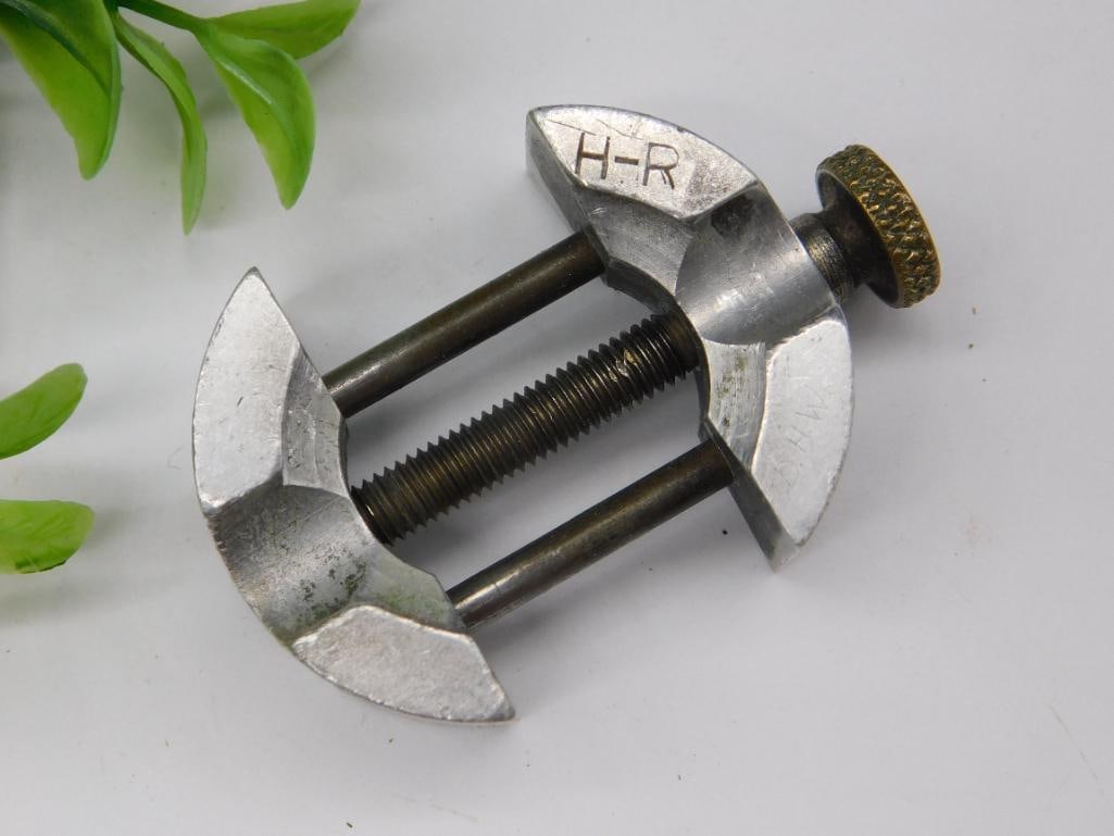 Vintage H-R Small Metal Clamp Tool With Screw Adjustment WATCHMAKER WATCHMAKING TOOLS: Vintage H-R Small Metal Clamp Tool With Screw Adjustment WATCHMAKER WATCHMAKING TOOLS