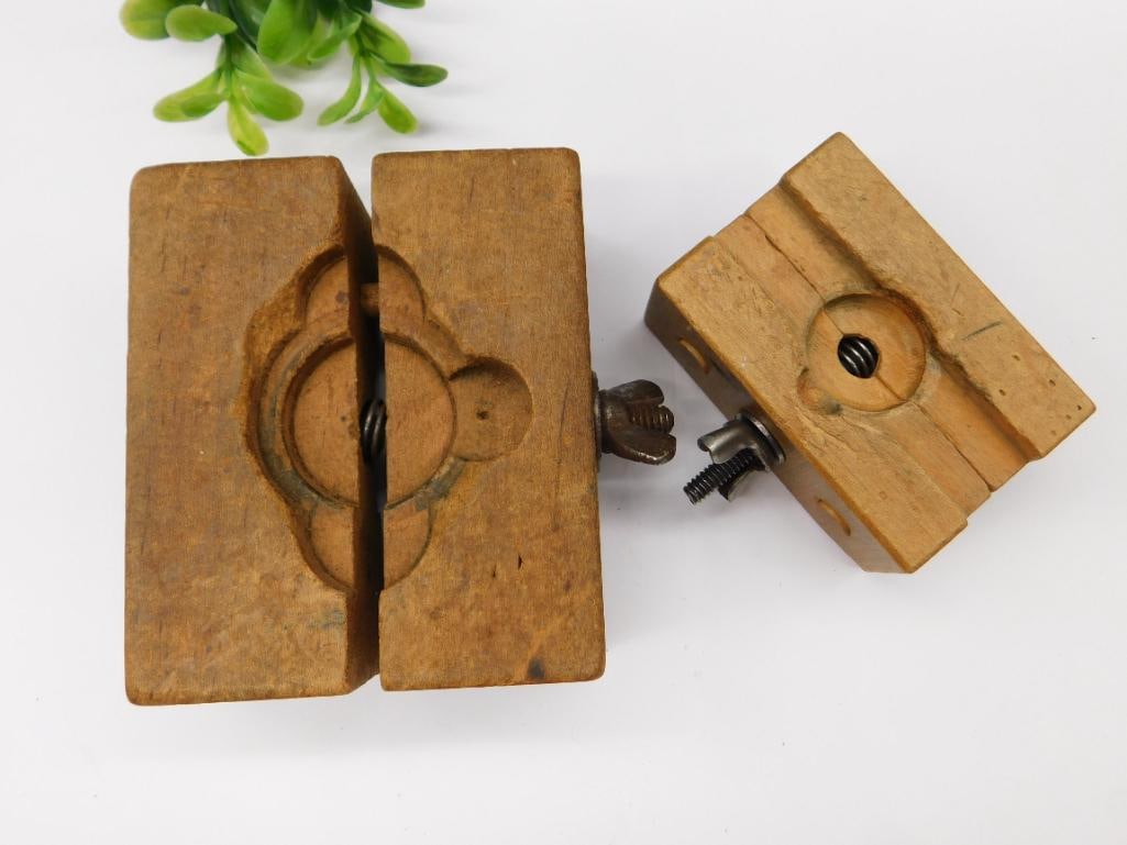 Vintage Wooden Mold with Clamp Mechanism Watchmaker Watchmaking Tools: Vintage Wooden Mold with Clamp Mechanism Watchmaker Watchmaking Tools