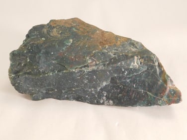 BLOODSTONE ROCK STONE LAPIDARY SPECIMEN