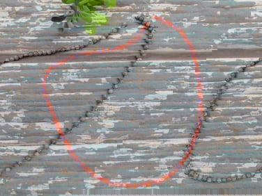 AFRICAN TRADE BEADS ROCK STONE LAPIDARY SPECIMEN