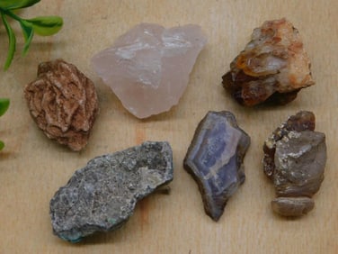 MIXED ROUGH LOT ROCK STONE LAPIDARY SPECIMEN