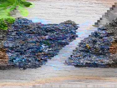 CARBORUNDUM ROCK STONE LAPIDARY SPECIMEN