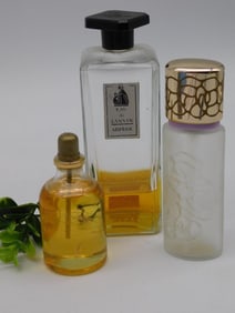 VINTAGE PERFUME BOTTLES