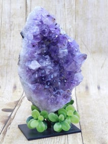 AMETHYST ROCK STONE LAPIDARY SPECIMEN