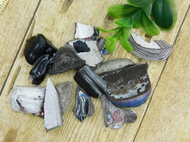 FORDITE MOTOR CITY AGATE ROCK STONE LAPIDARY SPECIMEN